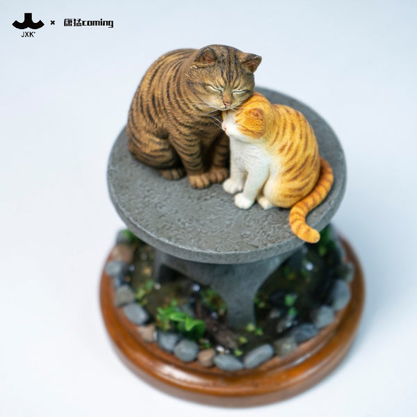 JXK 石間貓憩  Cats Resting Among Stones (預購商品)