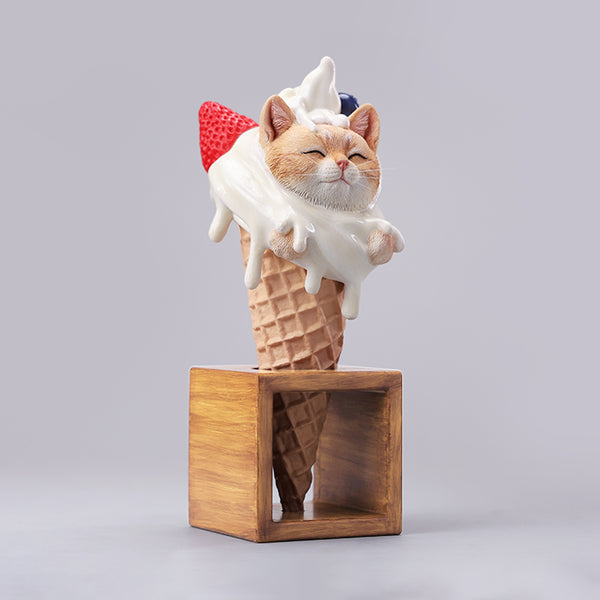 JXK 甜筒貓 Kitty Cone Figurine