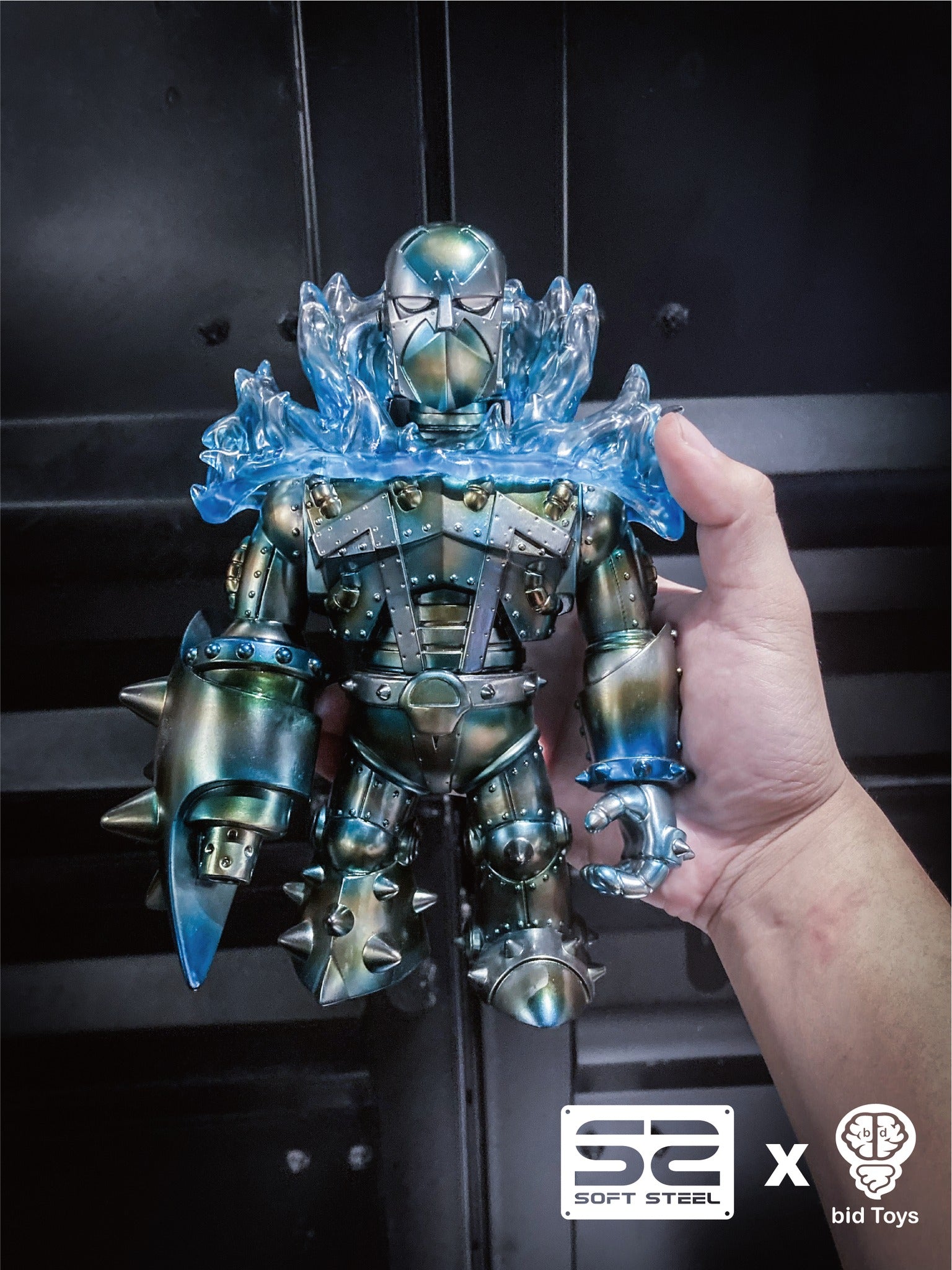 数量は多い  SOFT STEEL X bid Toys 閃靈機甲Spawnbot TTF會場限定版鈦/櫻焱 アメコミ